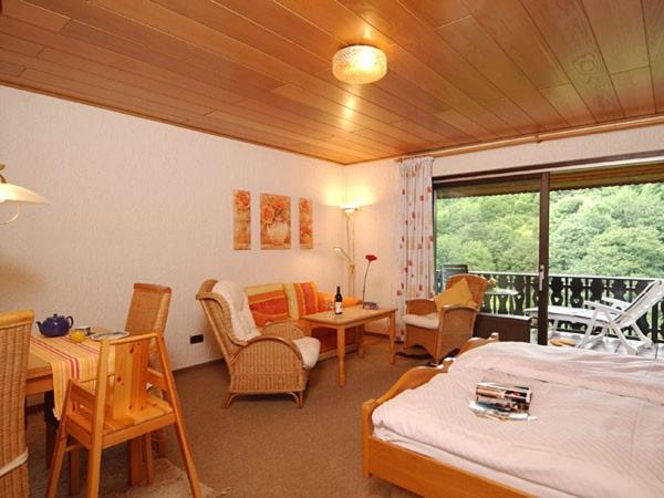 Belvedere Appart & Chalet: Edersee Retreat with GästeCard Waldeck  Exterior photo